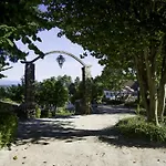 Urgeirica ホテル