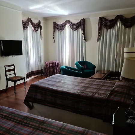 Urgeirica 4* Нелаш