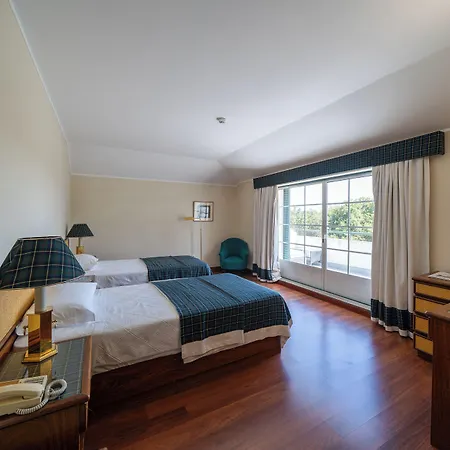 Hotel Urgeirica 4*